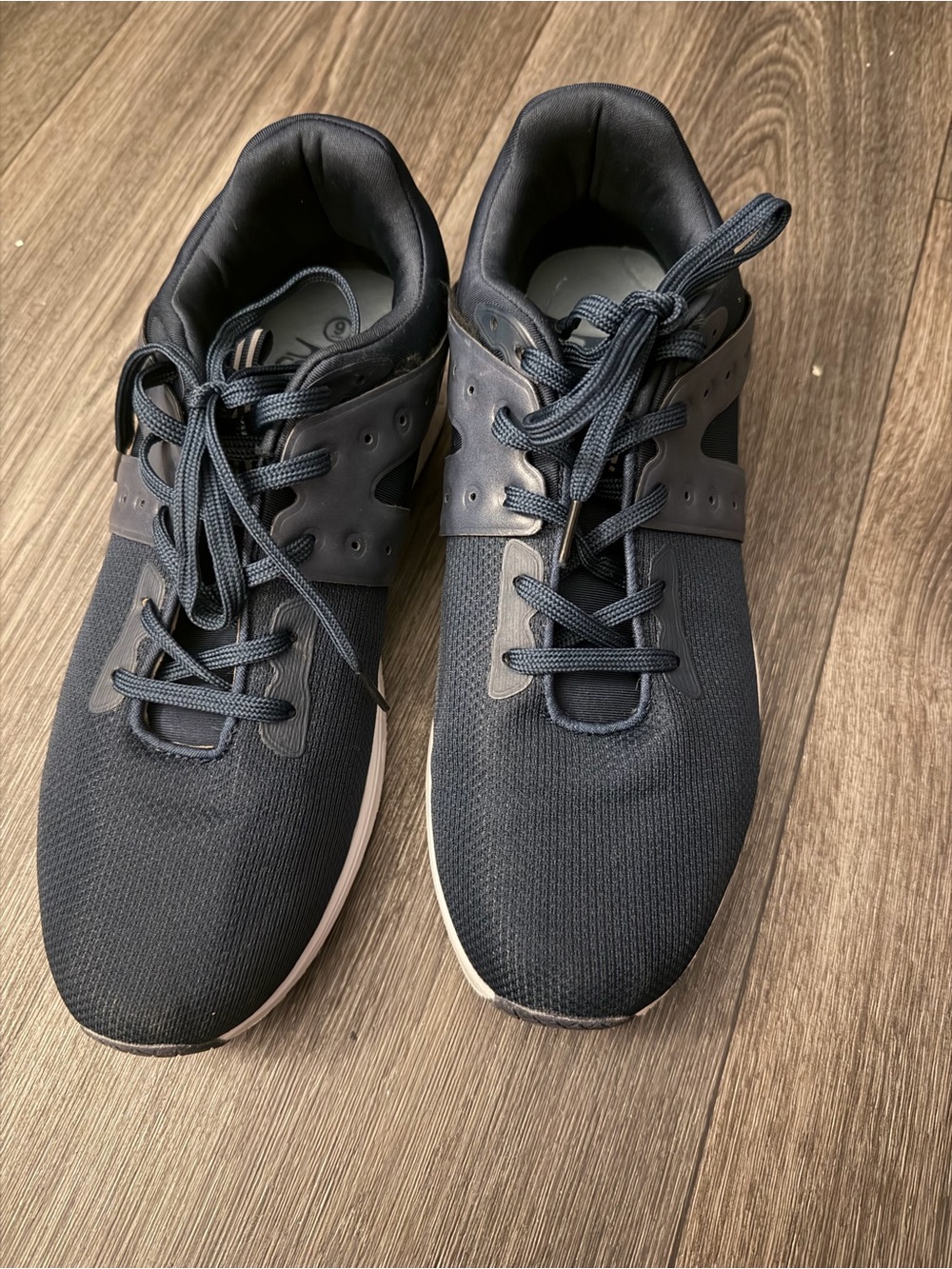 Men's Navy Lightweight Mesh Sneakers - Everyday Comfort